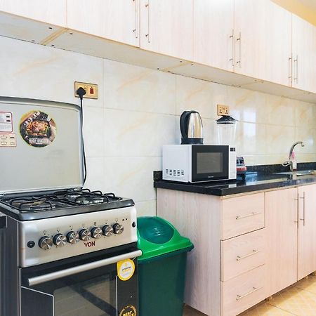 Tropical Themed 3Br And Dsq Apartment Nairobi Ngoại thất bức ảnh